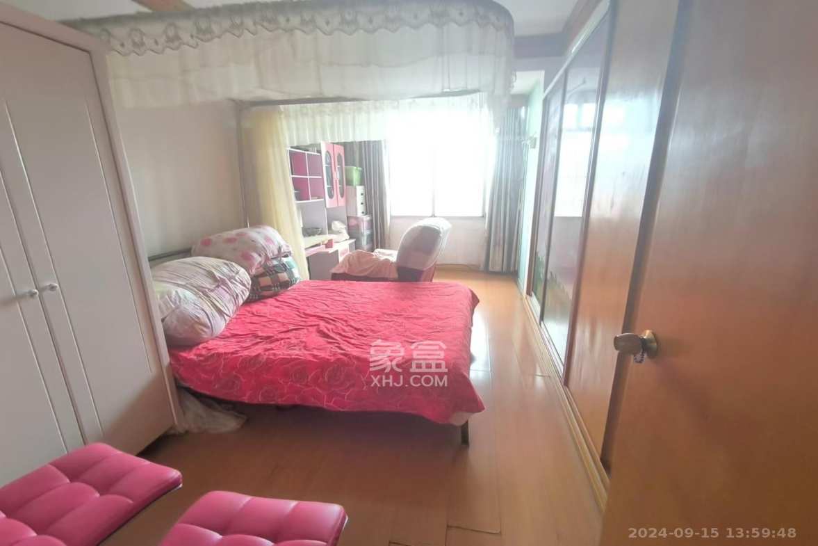 东瓜山一村  2室1厅1卫    1400.0元/月 东瓜山一村  2室1厅1卫    1400.0元/月室内图