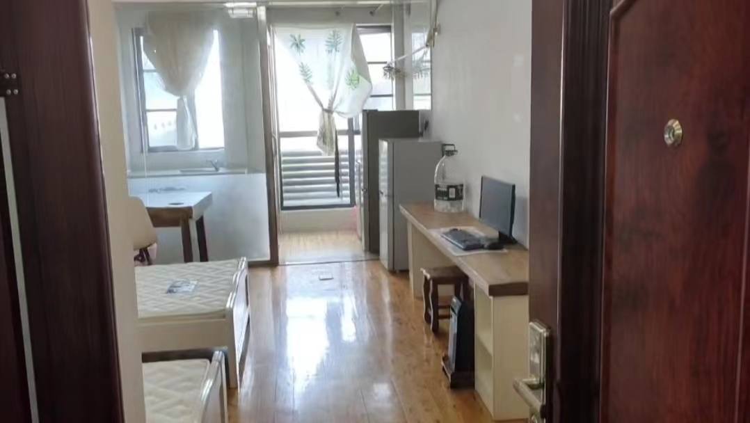 盛世时代广场  1室1厅1卫    1200.0元/月室内图