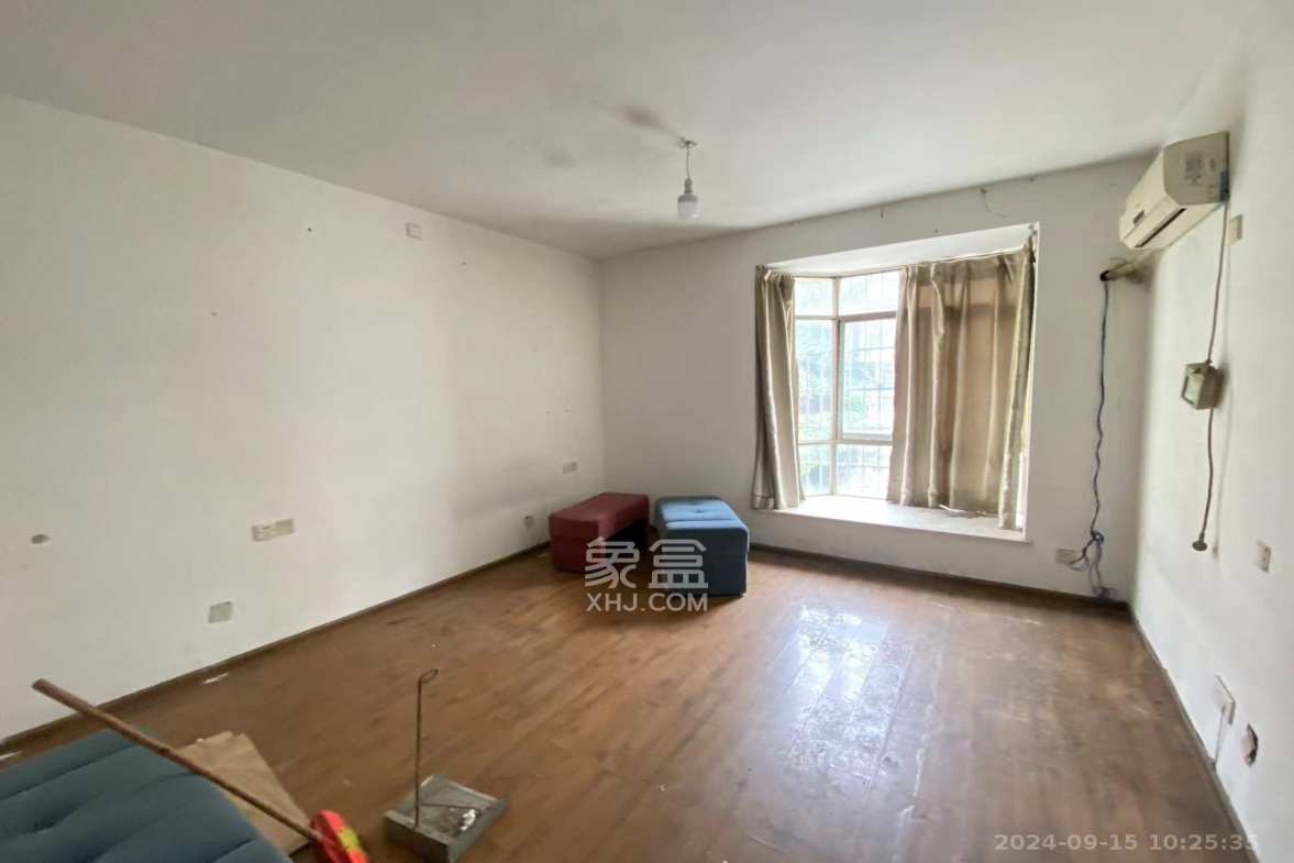 金星公寓 5室2厅2卫 4600.0元/月 金星公寓 5室2厅2卫 4600.0元/月室内图