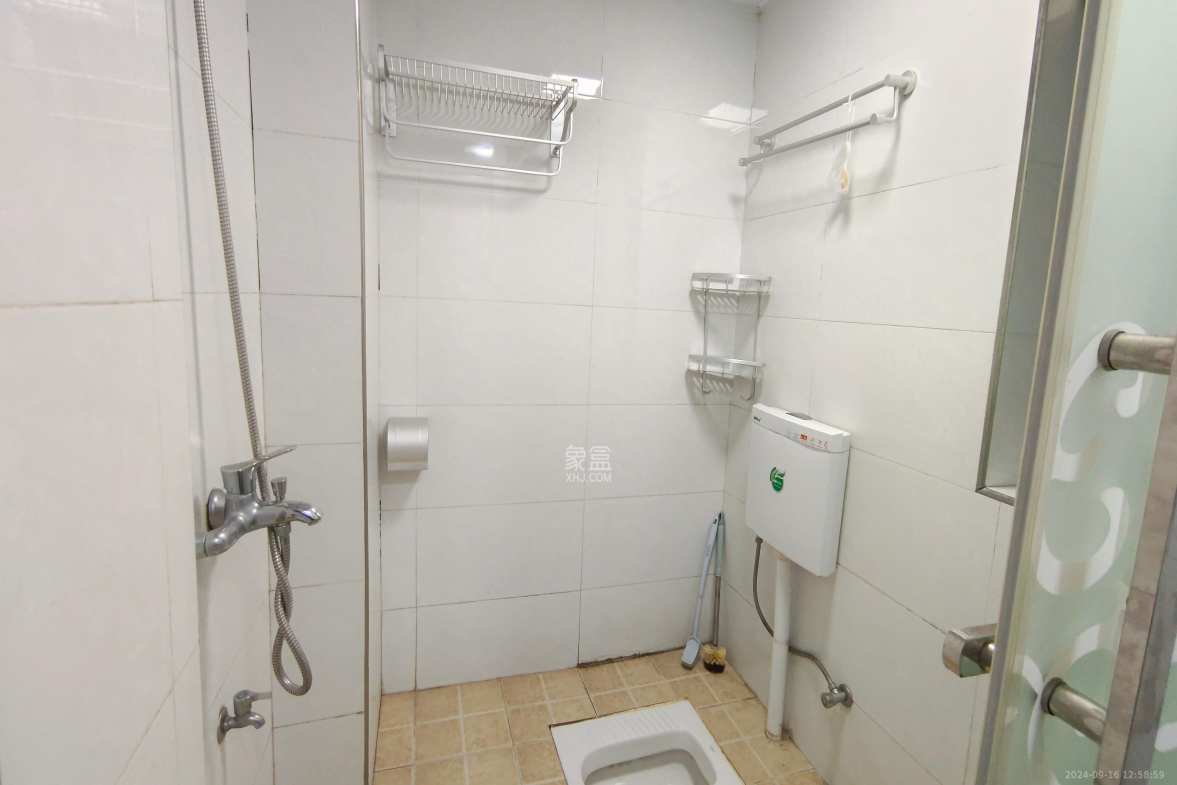 茶山馨苑  3室2厅1卫   3000.00元/月室内图
