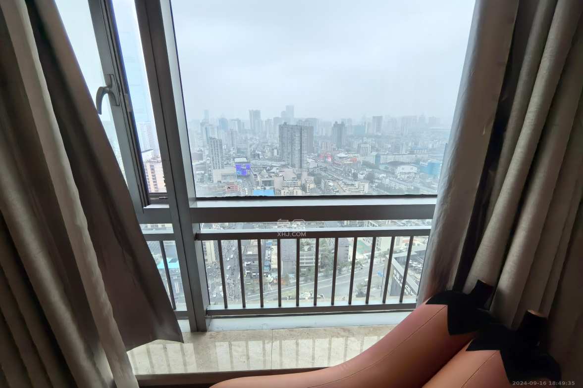 华远国际公寓 1室1厅1卫 3800.0元/月 华远国际公寓 1室1厅1卫 3800.0元/月室内图