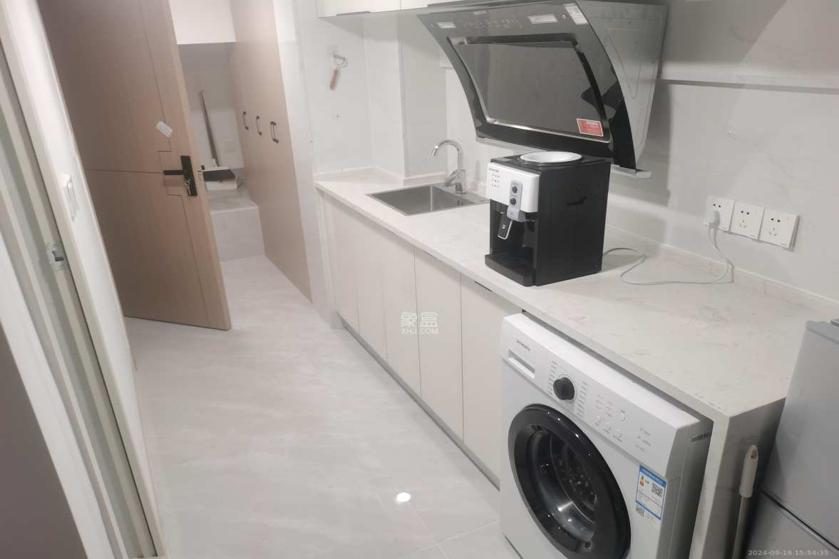 龙湖湘江星座(祺鑫星座公寓) 1室1厅1卫 1300.0元/月 龙湖湘江星座(祺鑫星座公寓) 1室1厅1卫 1300.0元/月室内图