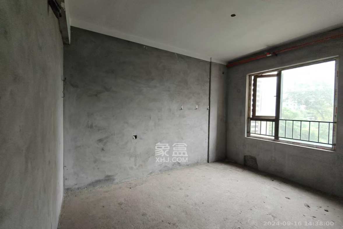 卓越浅水湾  4室2厅1卫    2000.0元/月 卓越浅水湾  4室2厅1卫    2000.0元/月室内图