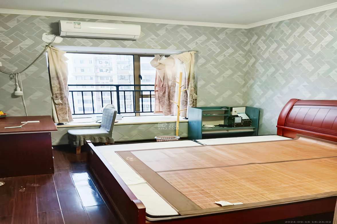 江山帝景哈佛  3室2厅2卫    2800.0元/月室内图