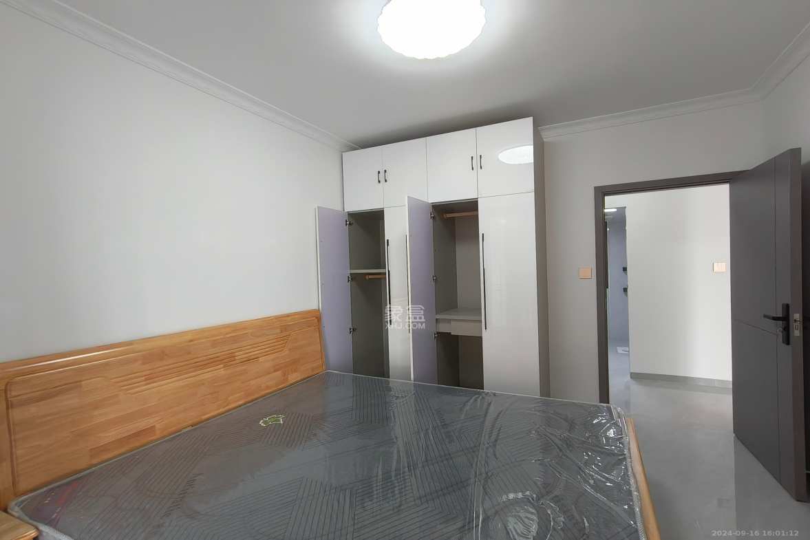 佳源东方璟园  3室2厅2卫    2380.0元/月 佳源东方璟园  3室2厅2卫    2380.0元/月室内图