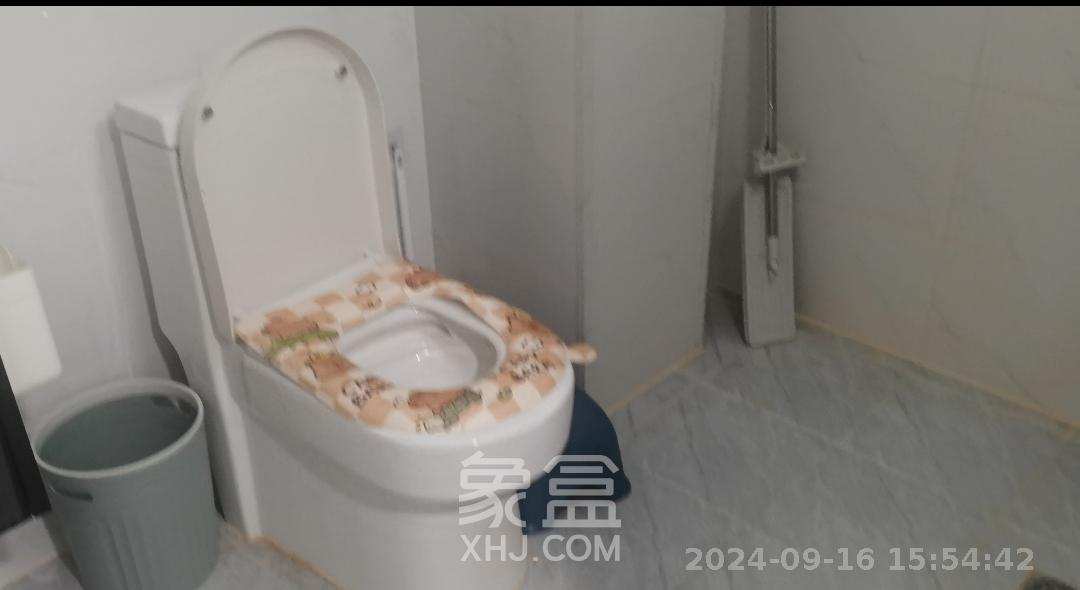 龙湖湘江星座(祺鑫星座公寓) 1室1厅1卫 1300.0元/月 龙湖湘江星座(祺鑫星座公寓) 1室1厅1卫 1300.0元/月室内图