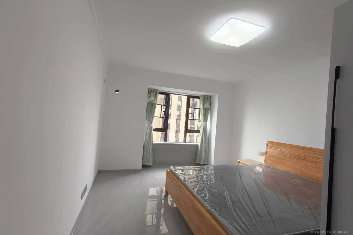 佳源东方璟园  3室2厅2卫    2380.0元/月 佳源东方璟园  3室2厅2卫    2380.0元/月室内图