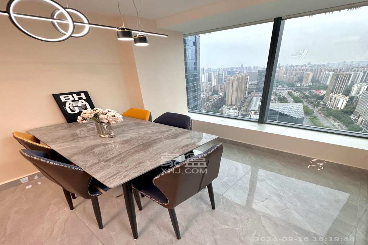 京武浪琴山三期(京武中心) 2室1厅1卫 3000.0元/月 京武浪琴山三期(京武中心) 2室1厅1卫 3000.0元/月室内图