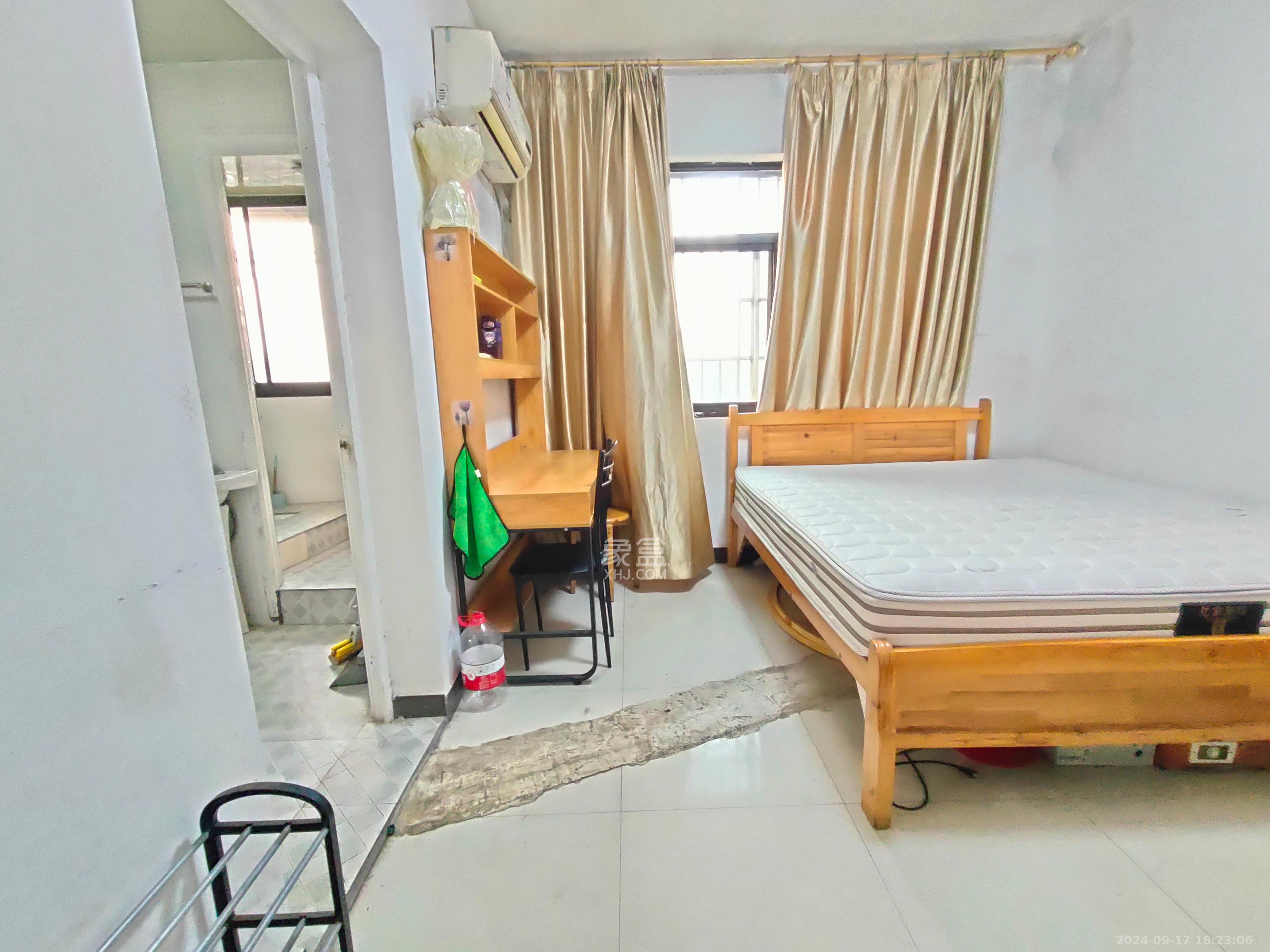 幸福里润城（幸福里二期）  1室1厅1卫    1000.0元/月