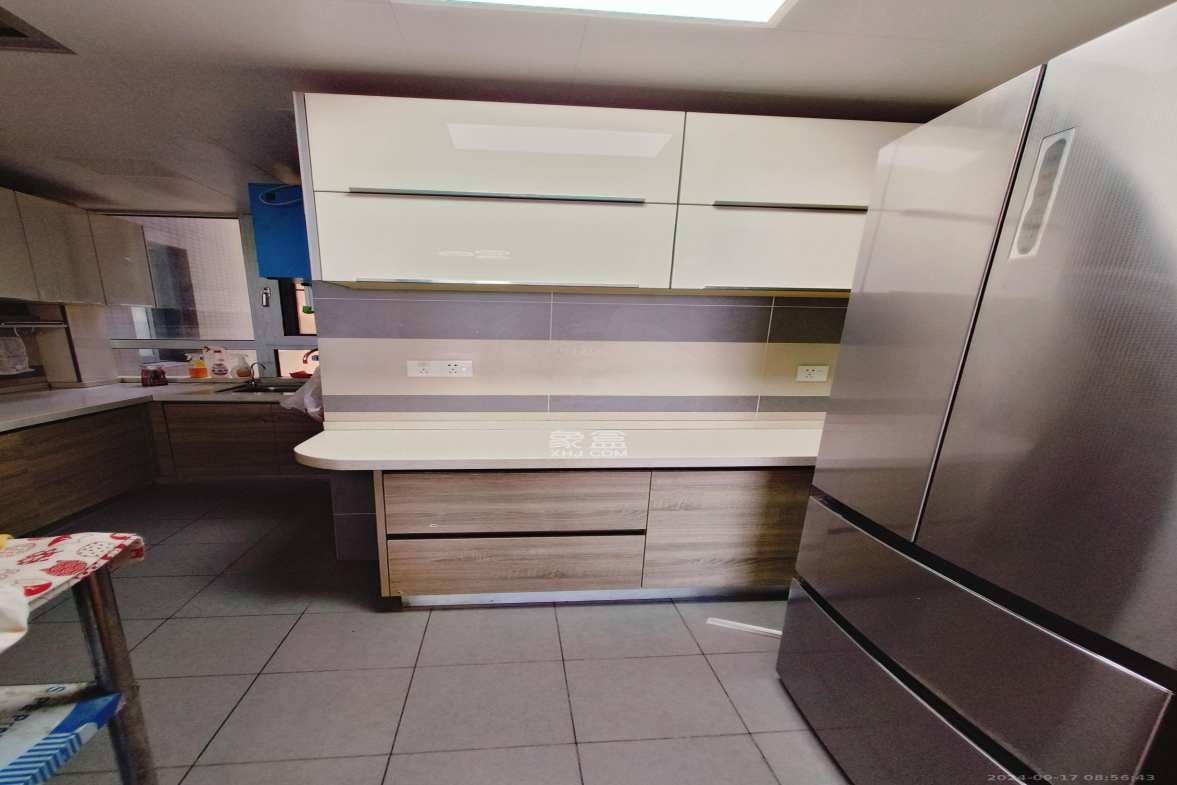 万博汇  4室2厅2卫   5200.00元/月室内图