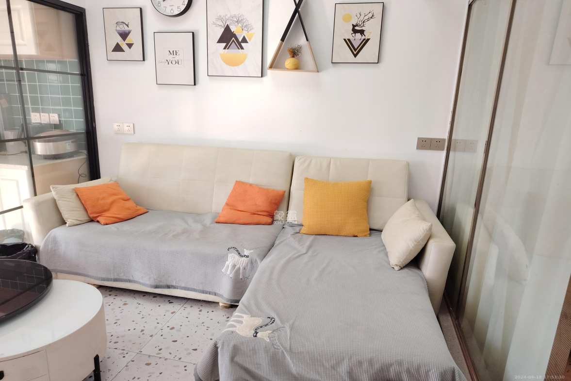 钱隆世家 2室2厅1卫 2400.0元/月 钱隆世家 2室2厅1卫 2400.0元/月室内图