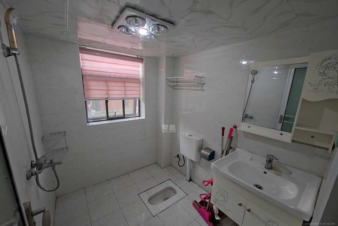 金谷豪庭  2室2厅1卫    1600.0元/月室内图