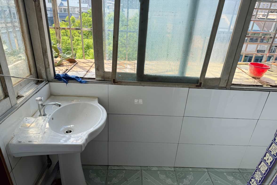 丽臣小区  2室1厅1卫   1200.00元/月室内图