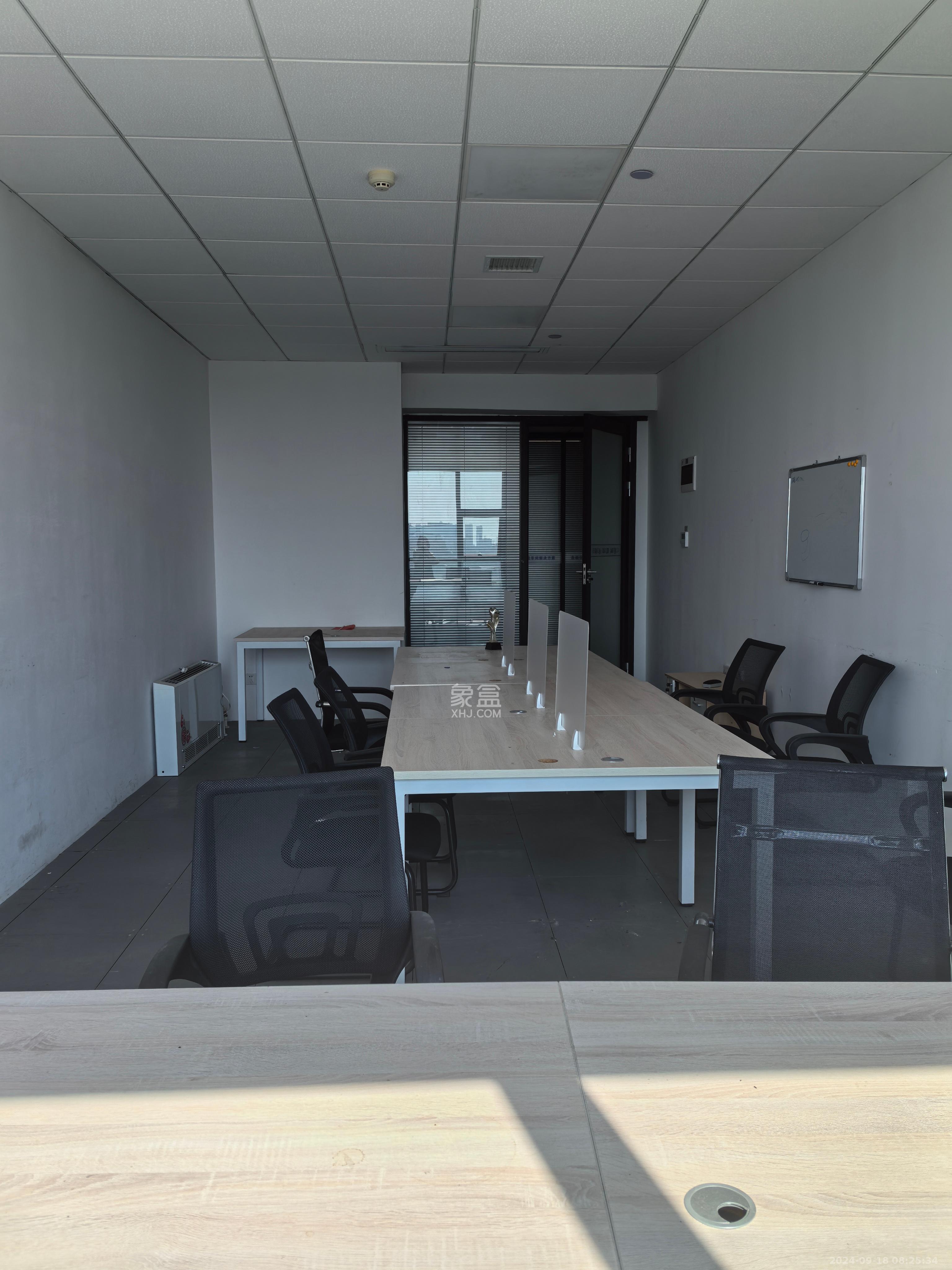 华坤时代   51.21㎡      2000.0元/月室内图