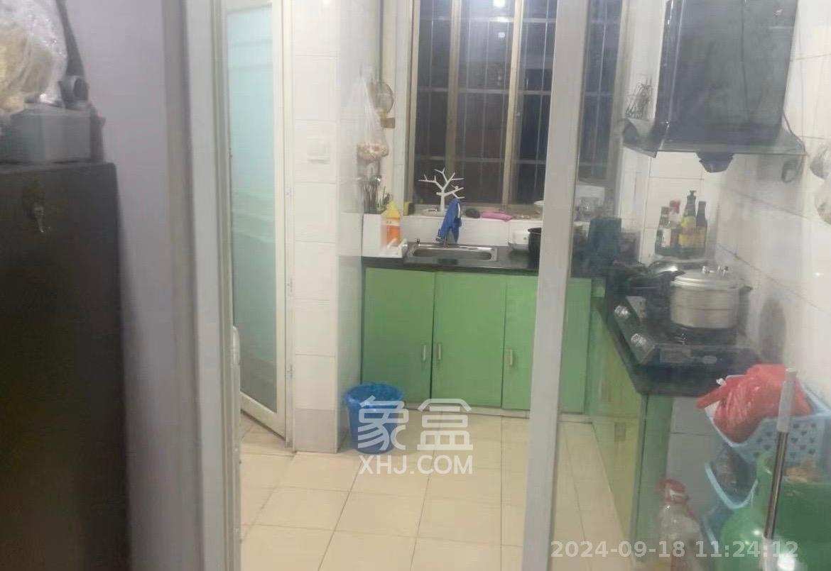 高桥火焰市场  1室0厅0卫   1600.00元/月室内图