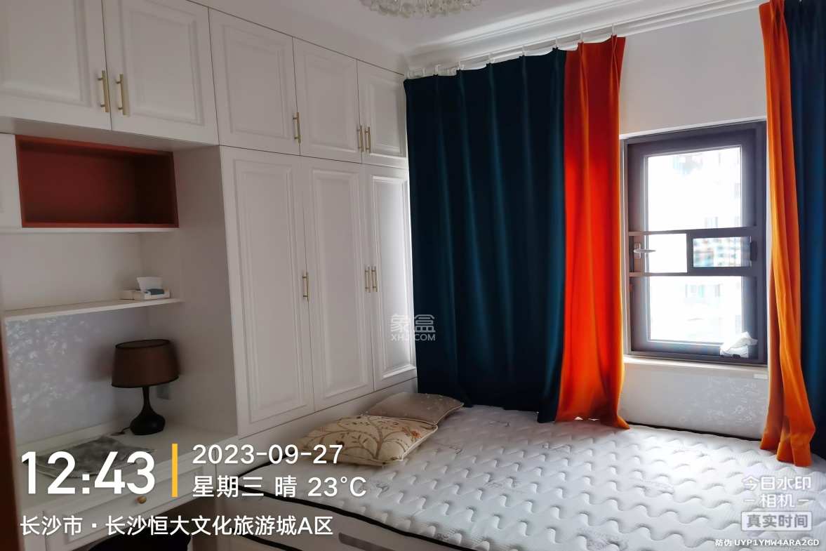 恒大文化旅游城A区  3室2厅2卫    3000.0元/月 恒大文化旅游城A区  3室2厅2卫    3000.0元/月室内图