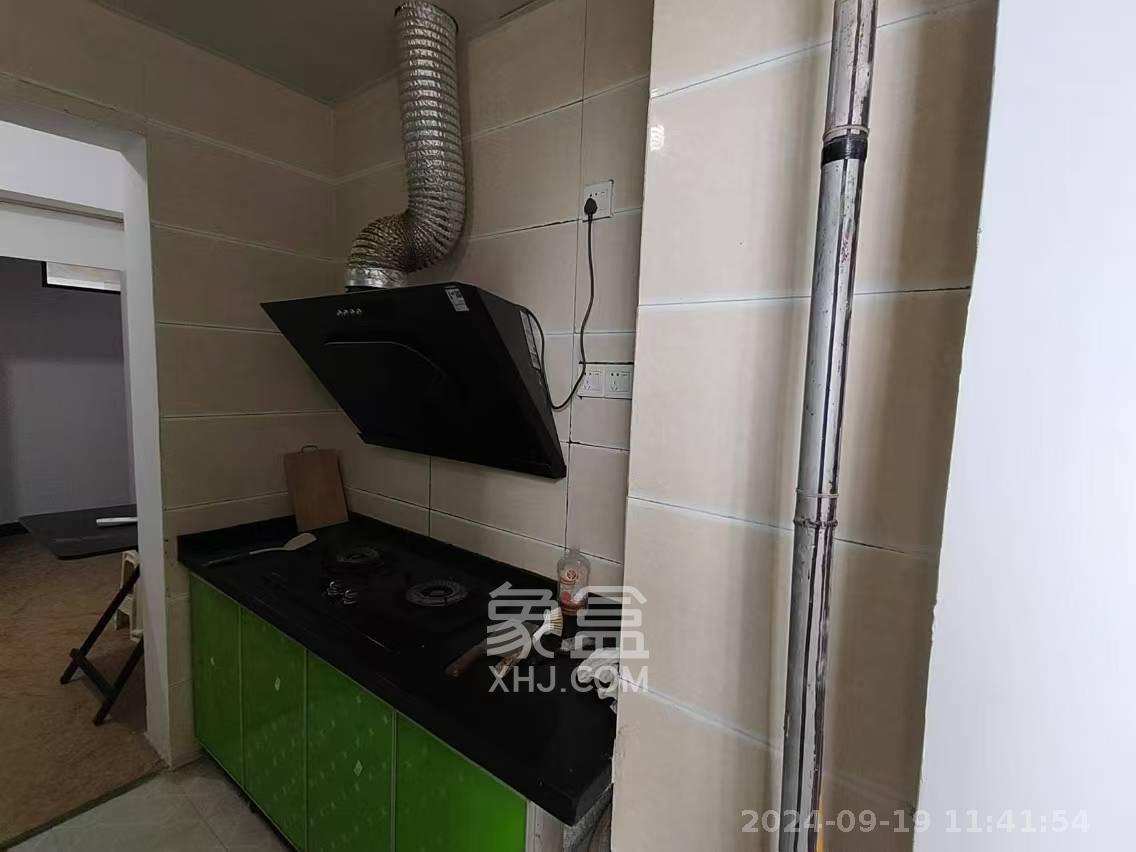 长龙湾  1室0厅0卫   800.00元/月室内图
