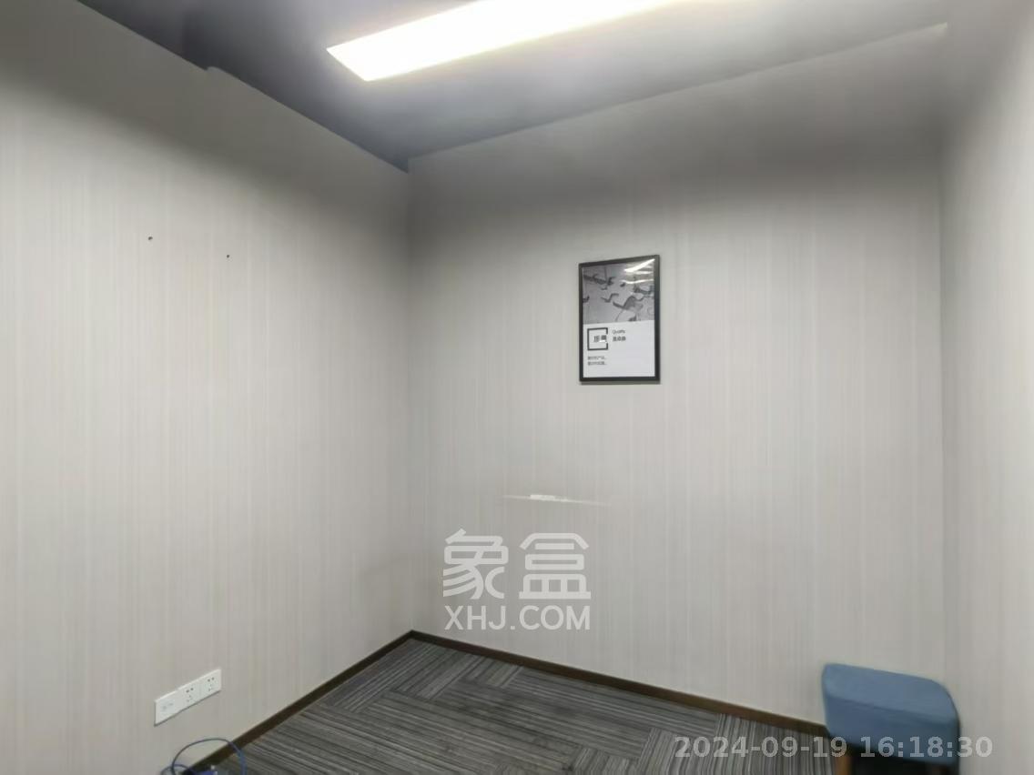 顺天国际金融中心   182.0㎡      12000.0元/月室内图