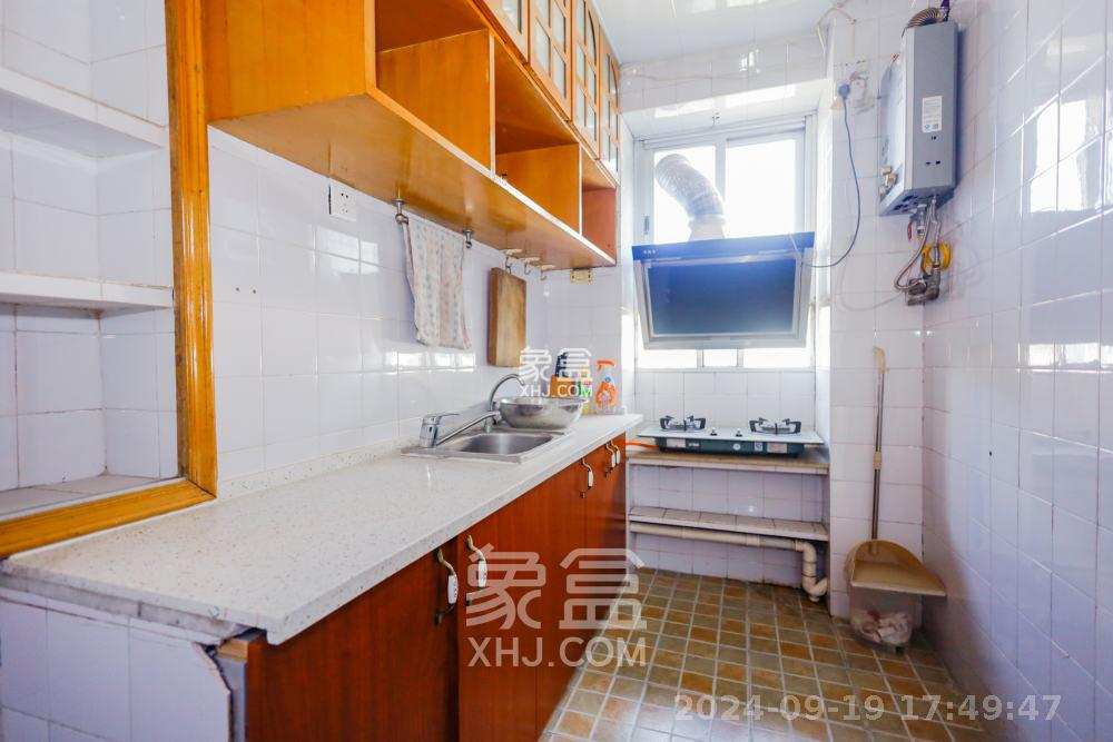 南园小区  3室2厅1卫   1600.00元/月室内图
