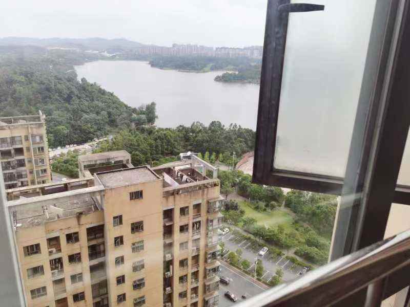 梓山湖公馆  1室1厅1卫   1200.00元/月室内图