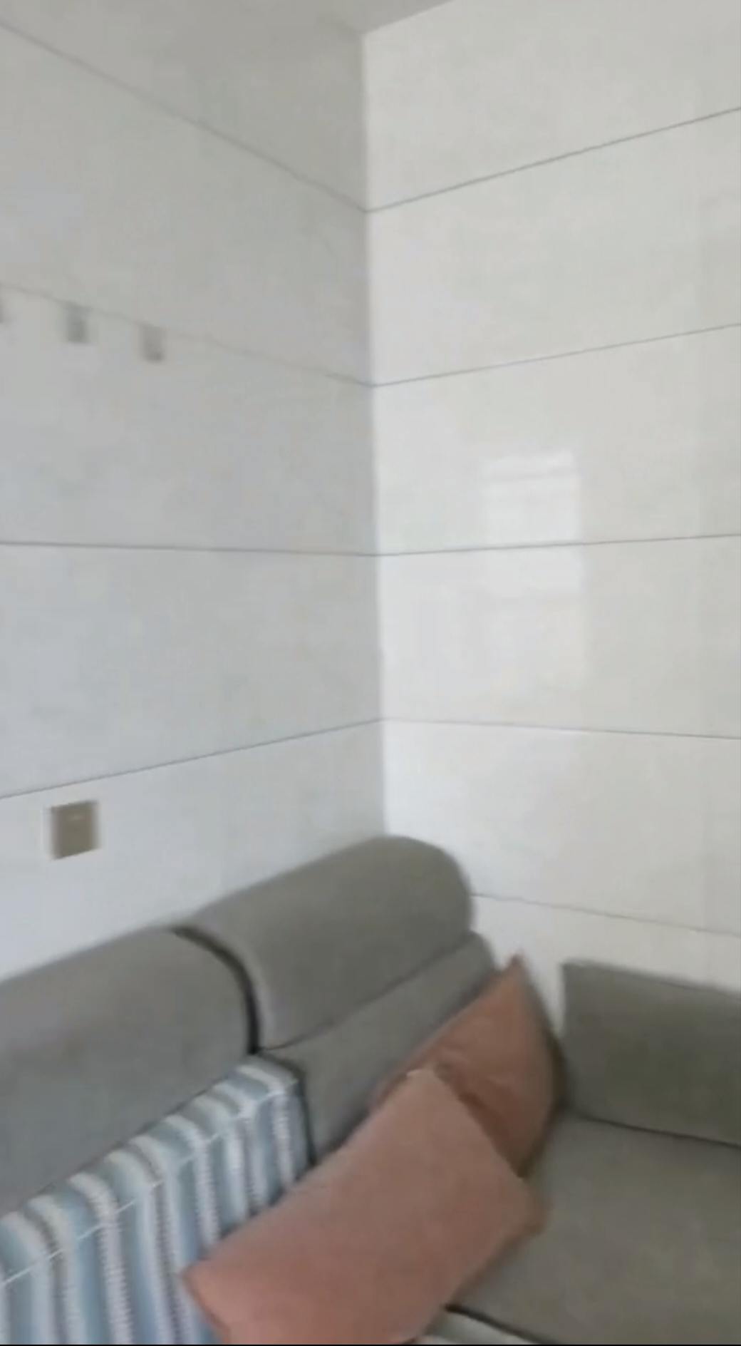 鸿浩达吉星广场(秀石街)  1室1厅1卫    900.0元/月室内图