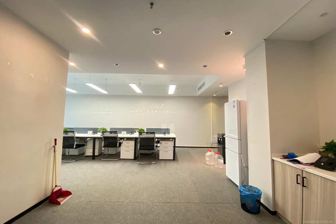 汇景发展环球中心  1室0厅0卫    6500.0元/月室内图