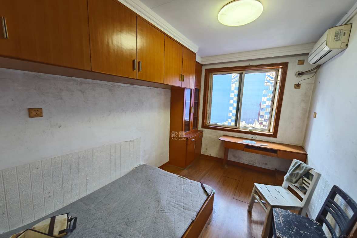 静谧园  2室1厅1卫   1300.00元/月室内图1