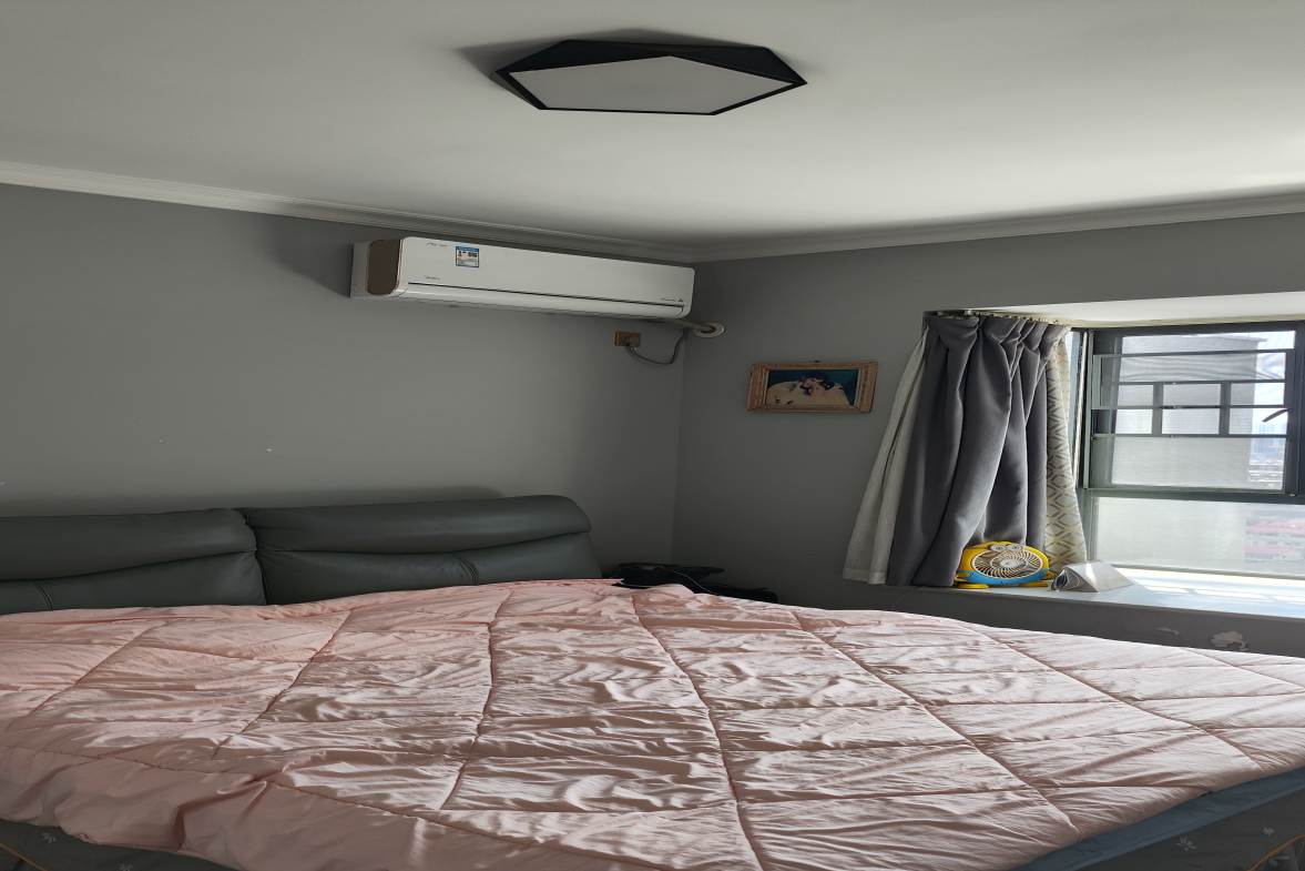 (长铁)秀石家园  3室2厅1卫    1500.0元/月室内图