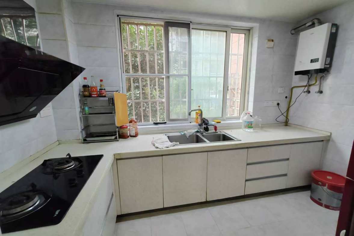 精锐华府（精锐华庭）  3室2厅2卫    78.0万室内图