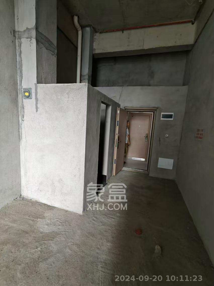 佳俊万家府  1室1厅1卫   1100.00元/月室内图1