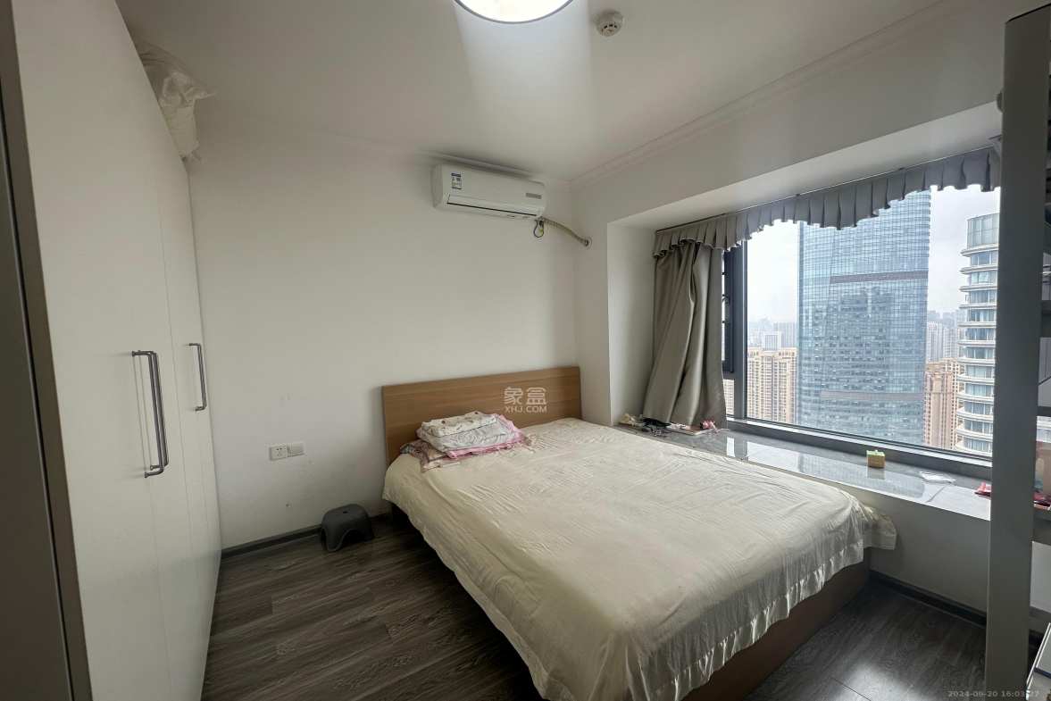 保利天禧D区  4室2厅2卫    4800.0元/月室内图