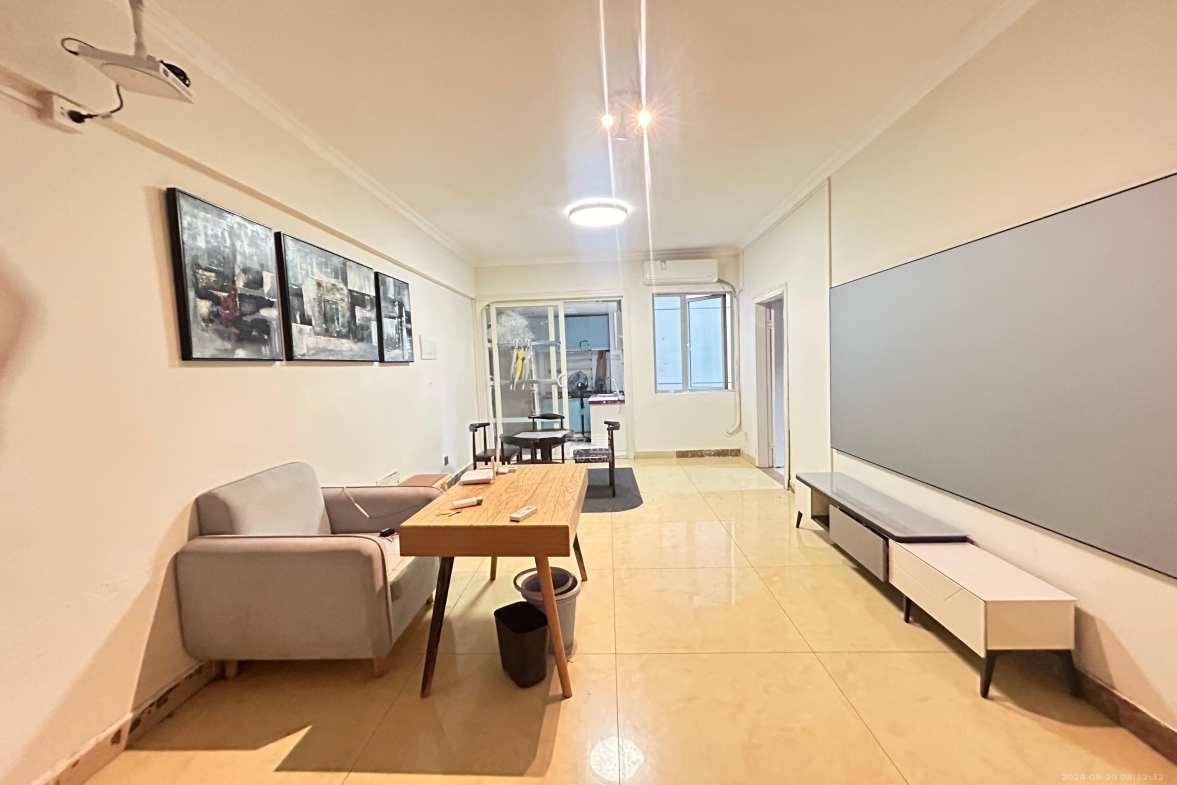 五一中央领御 3室1厅1卫 3500.0元/月 五一中央领御 3室1厅1卫 3500.0元/月室内图