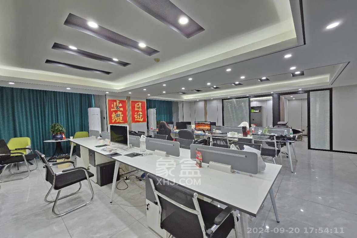德思勤城市广场（宝格丽公寓）  3室2厅1卫   8000.00元/月室内图