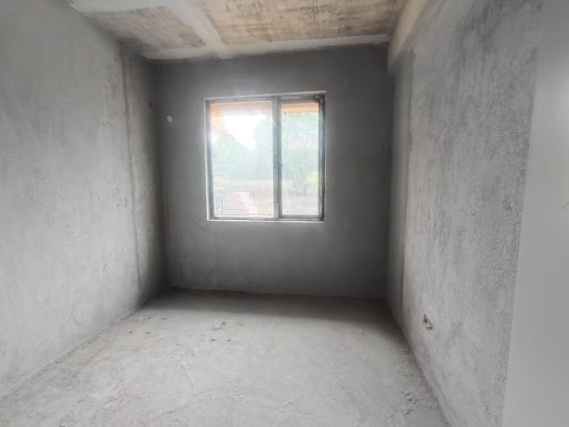 五江澜苑  3室2厅1卫    57.0万客厅