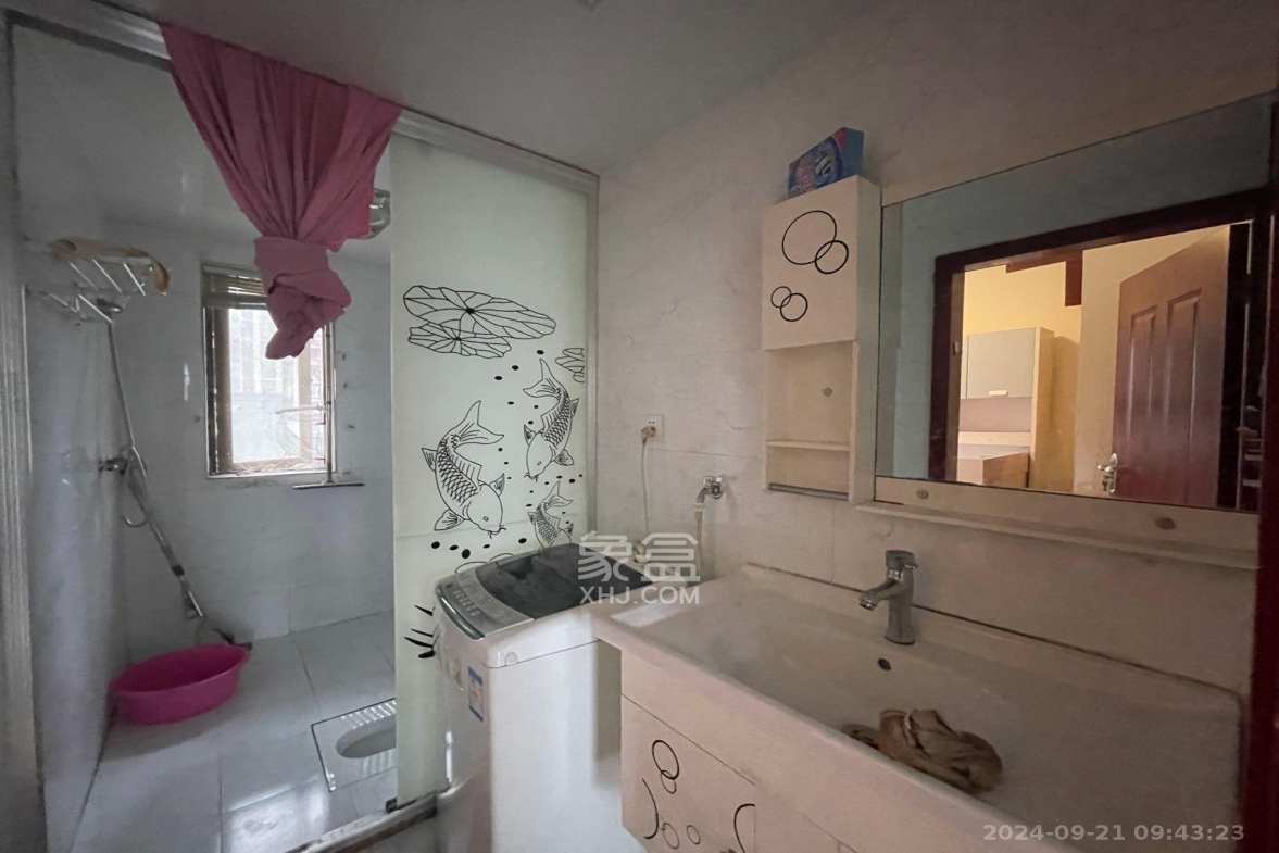 荣盛花语馨苑  1室1厅1卫    2600.0元/月户型图