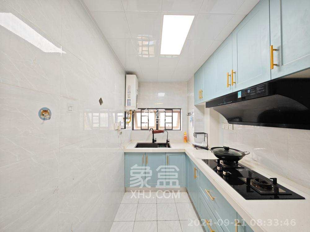 保利城（中航城国际社区、郡原美村）  3室2厅2卫   2300.00元/月室内图