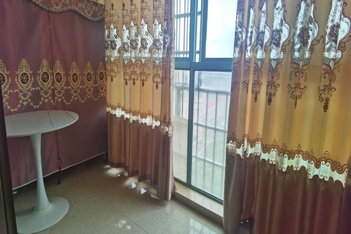 武警星苑 2室1厅1卫 1200.0元/月 武警星苑 2室1厅1卫 1200.0元/月室内图