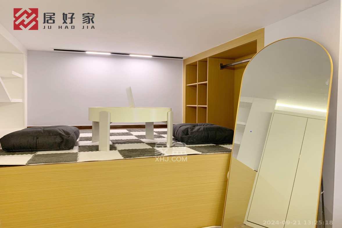 敬天广场  1室0厅0卫   3500.00元/月室内图