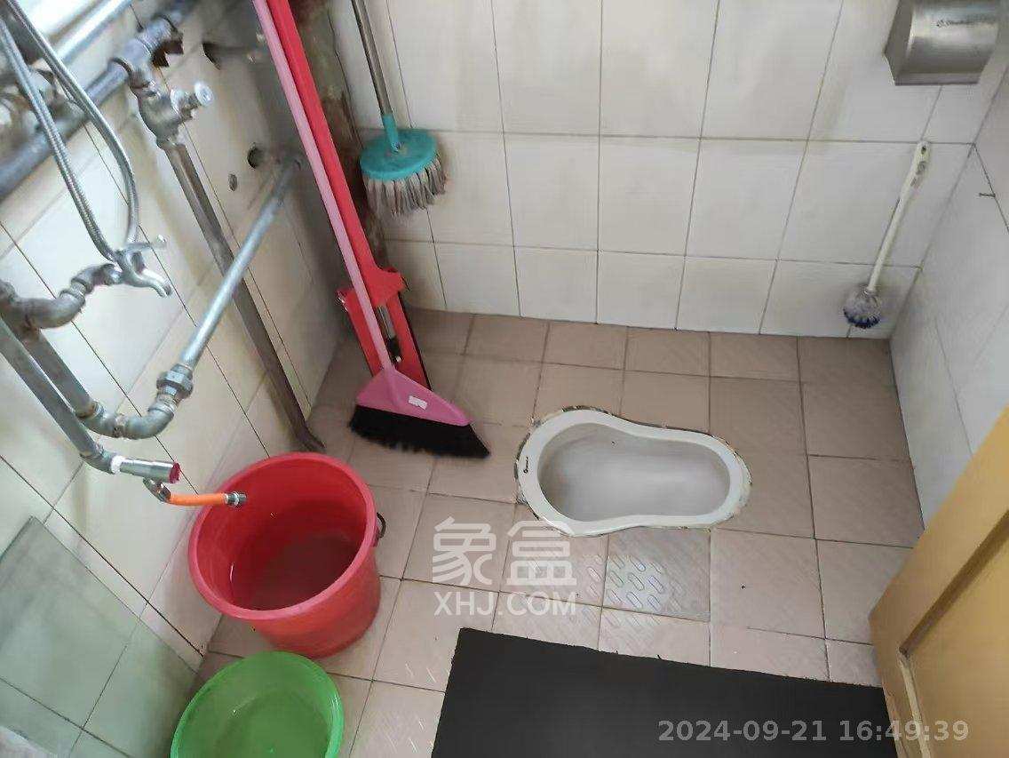 省政府机关梓园住宅区  2室1厅1卫   2300.00元/月室内图
