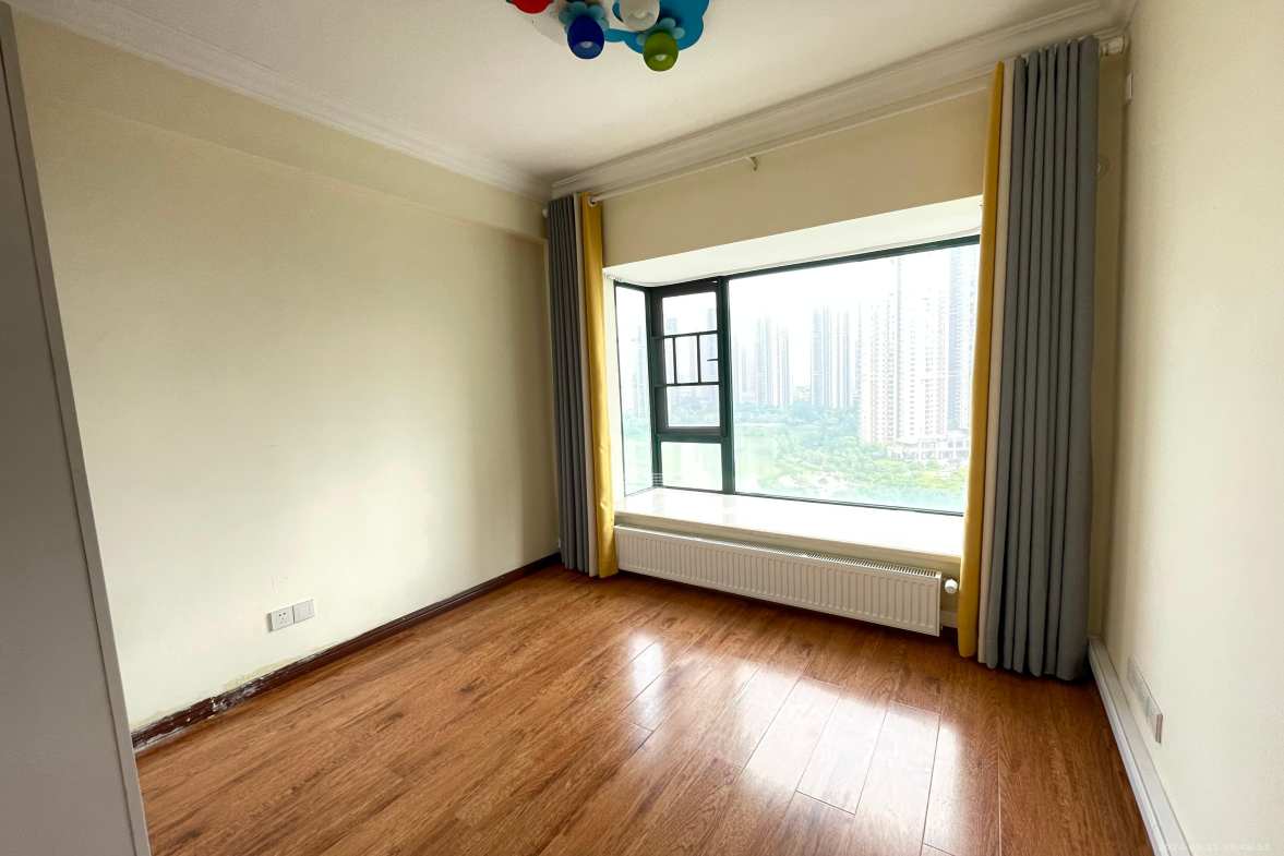 恒大御景湾  2室2厅1卫    3300.0元/月室内图