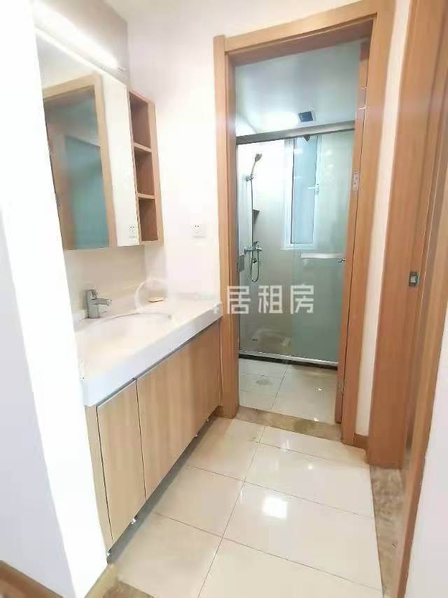 当代国际城  2室2厅1卫   115.00万室内图1