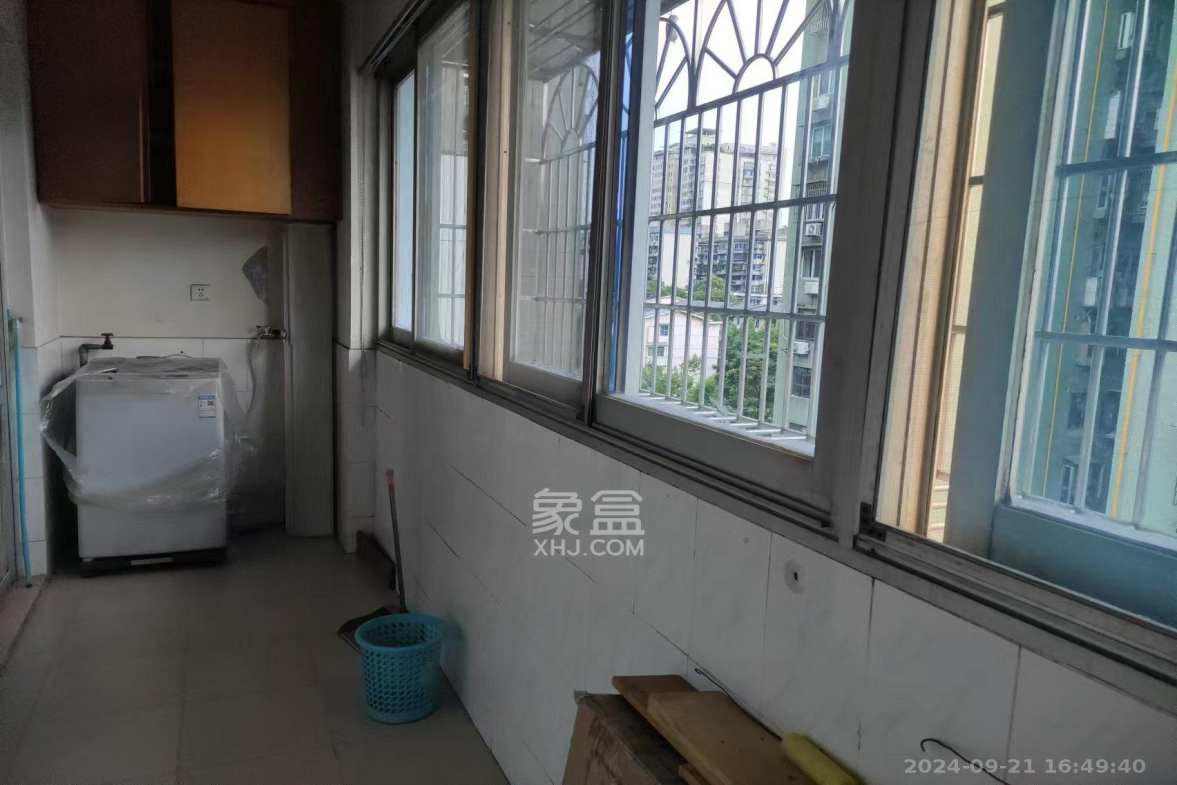 省政府机关梓园住宅区  2室1厅1卫   2300.00元/月室内图