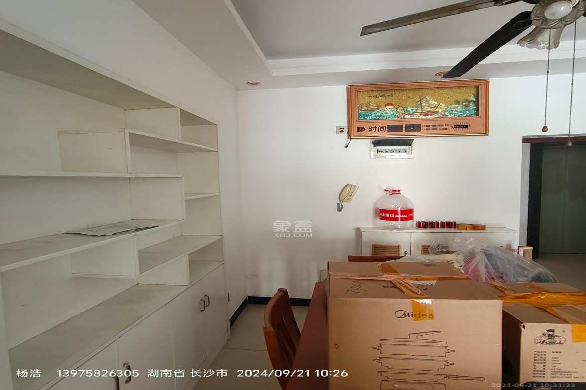 天悦嘉园  2室2厅1卫    1600.0元/月室内图