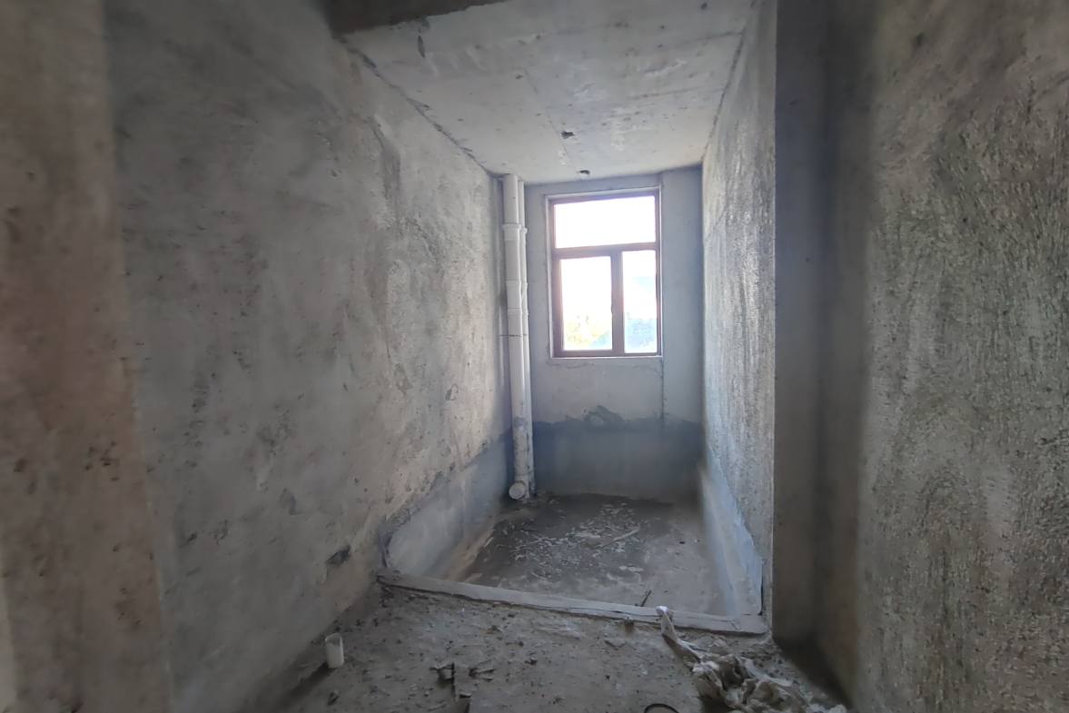 镇星恒苑  3室2厅2卫    70.0万卫生间