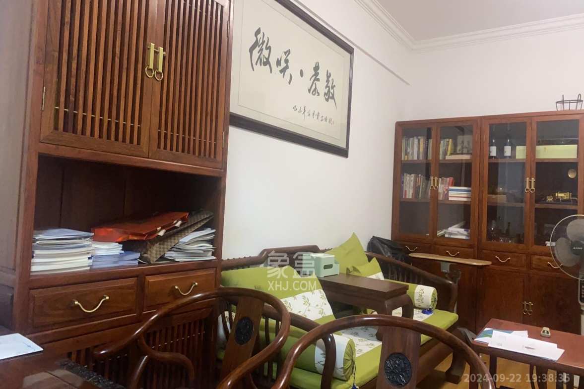 未来漫城  1室1厅1卫   1500.00元/月室内图