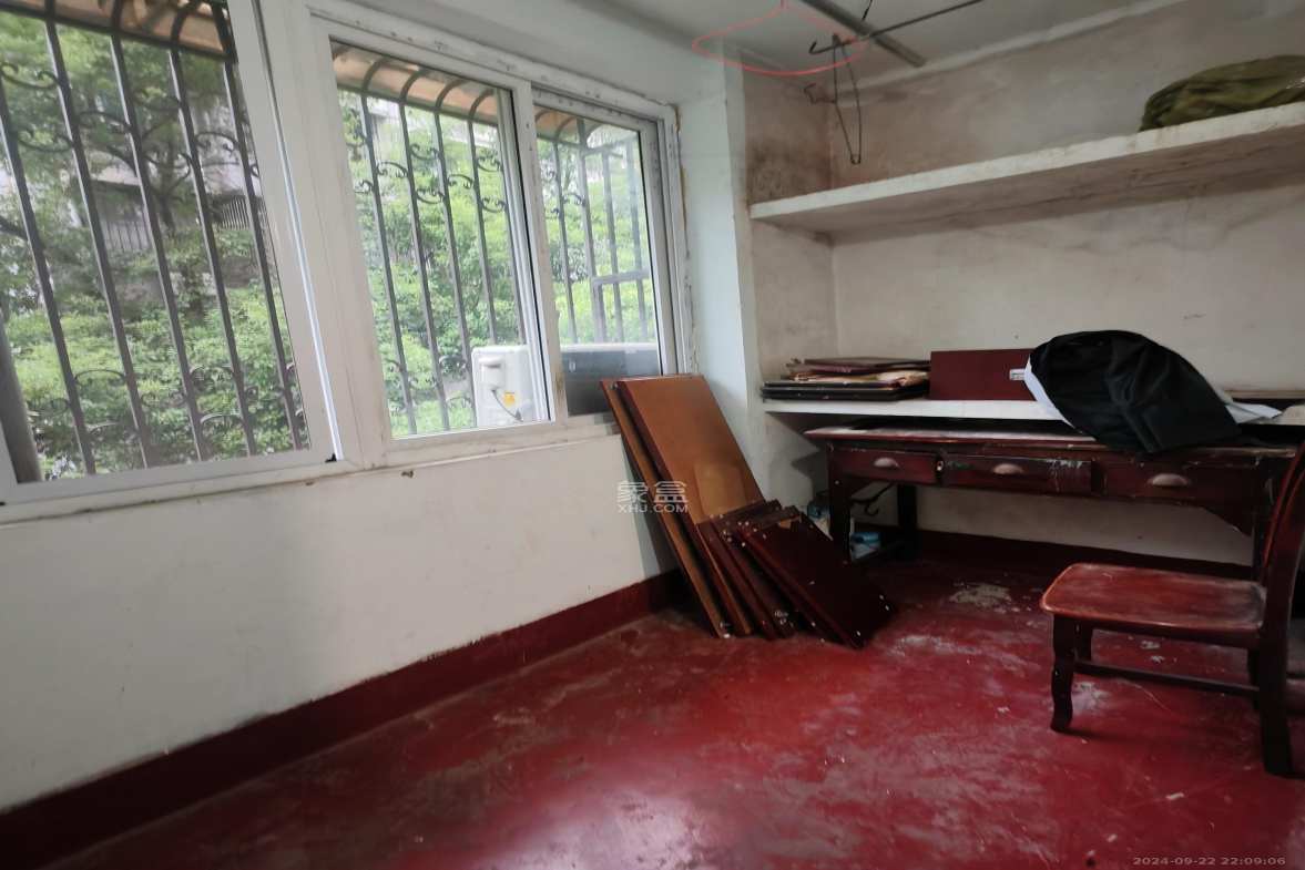 向韶村  2室2厅1卫    2400.0元/月室内图