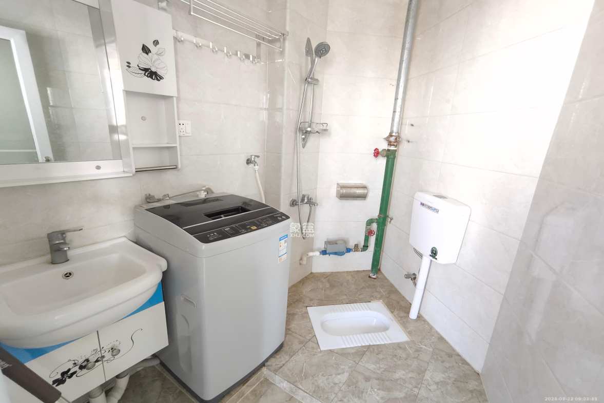 中南壹号院  1室1厅1卫   1600.00元/月室内图