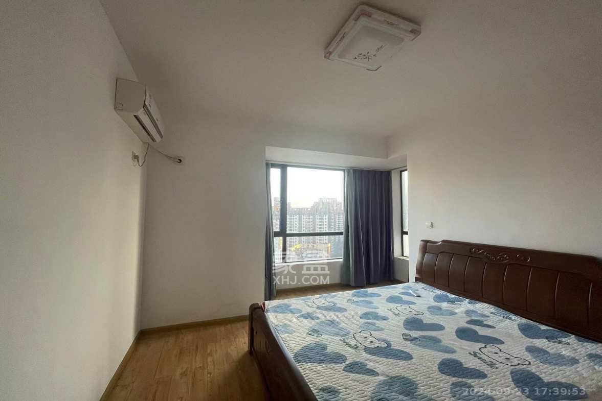 新盛珑璟台  2室2厅1卫    2300.0元/月 新盛珑璟台  2室2厅1卫    2300.0元/月室内图