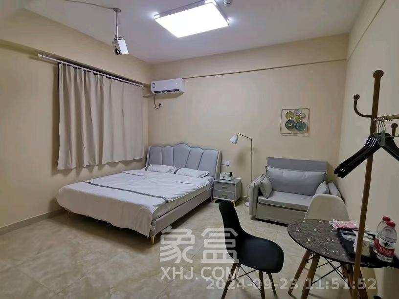 万润时光里  1室1厅1卫   1600.00元/月室内图