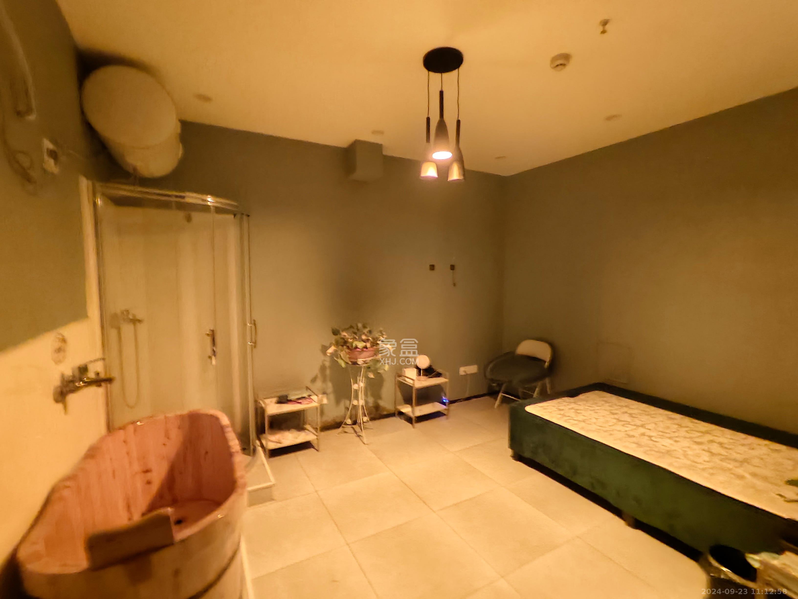 和泓梅溪四季   142.14㎡      5600.0元/月室内图